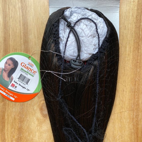 #108 10" GLANCE YAKY DRAWSTRING PONYTAIL - Picture 7 of 9